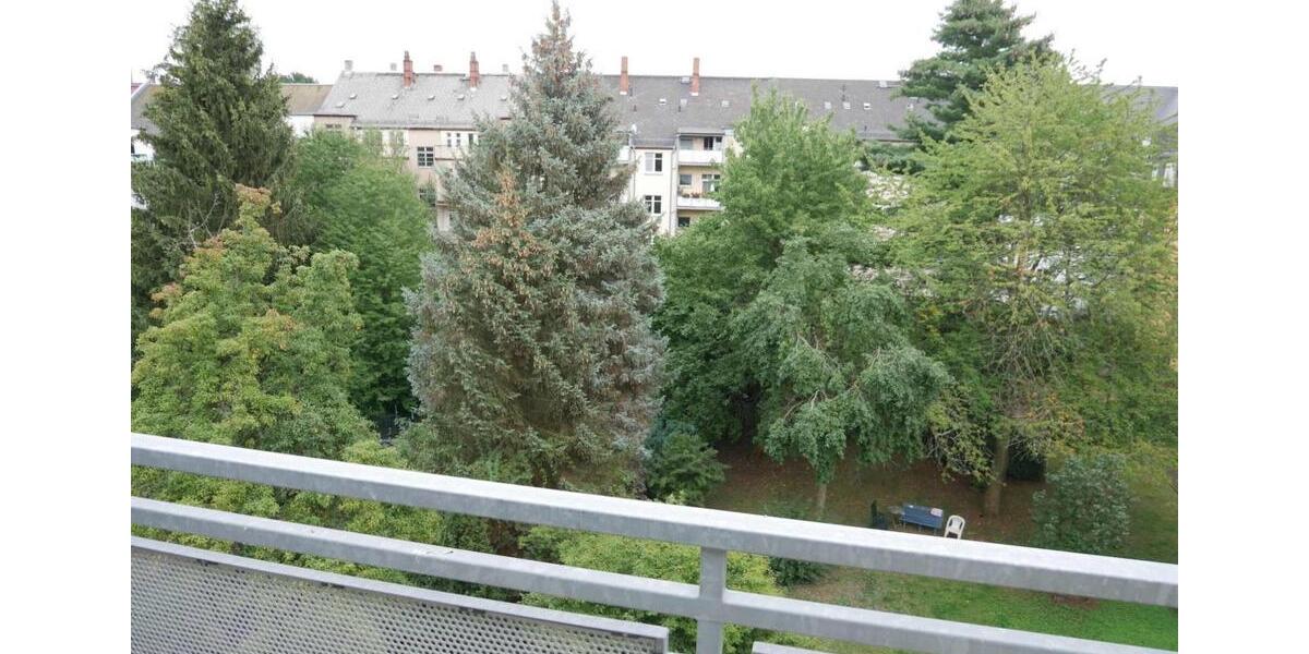 Dachgeschoßwohnung Chemnitz Ebersdorf - 2 Zimmer, 51 m&sup2;, 290&euro; | Angebot:25369166