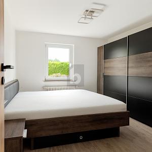 EXKLUSIV SANIERT  ERSTBEZUG MIT EINBAUKÜCHE 3 zimmer