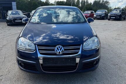 VW Jetta 215.927 km 1.490 &euro; Chemnitz 09114