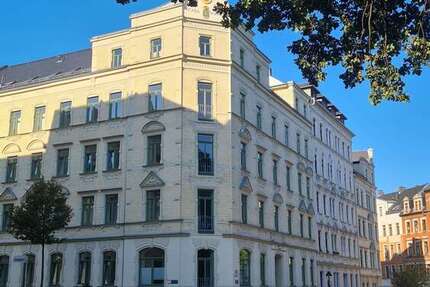 Wohnung zum Mieten in Chemnitz 462 € 81.07 m²