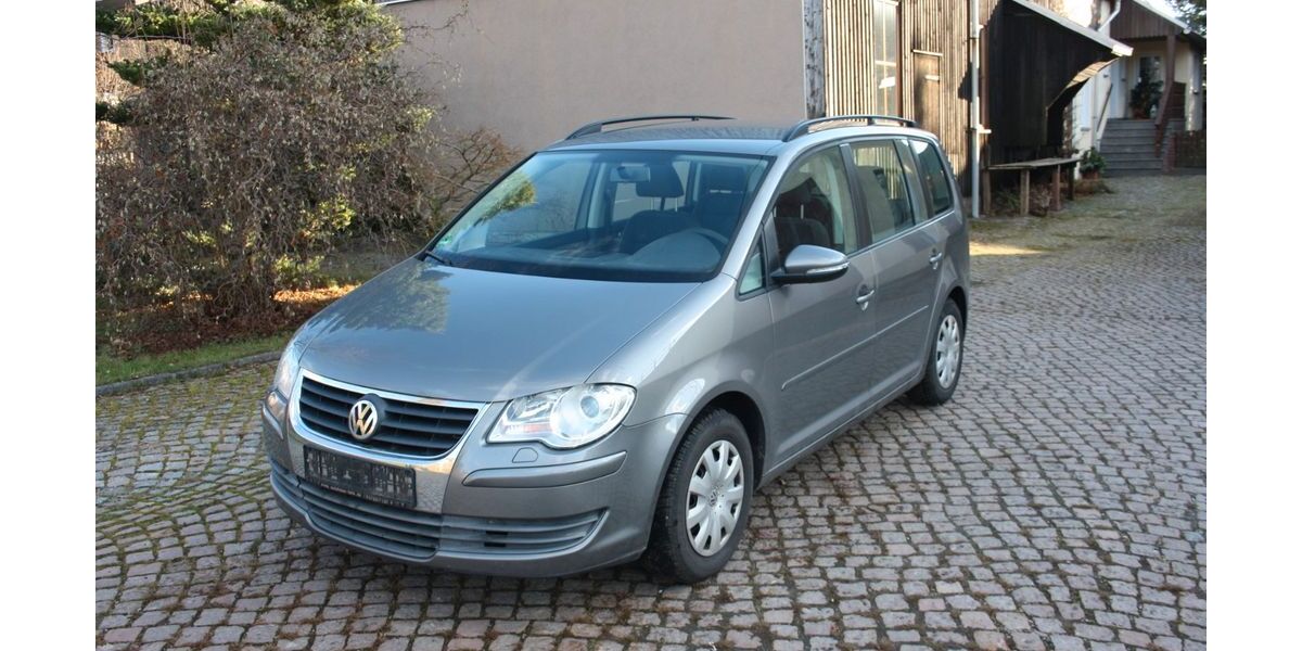 VW Touran 306.100 km 2.200 € Hohenstein Ernstthal 09337
