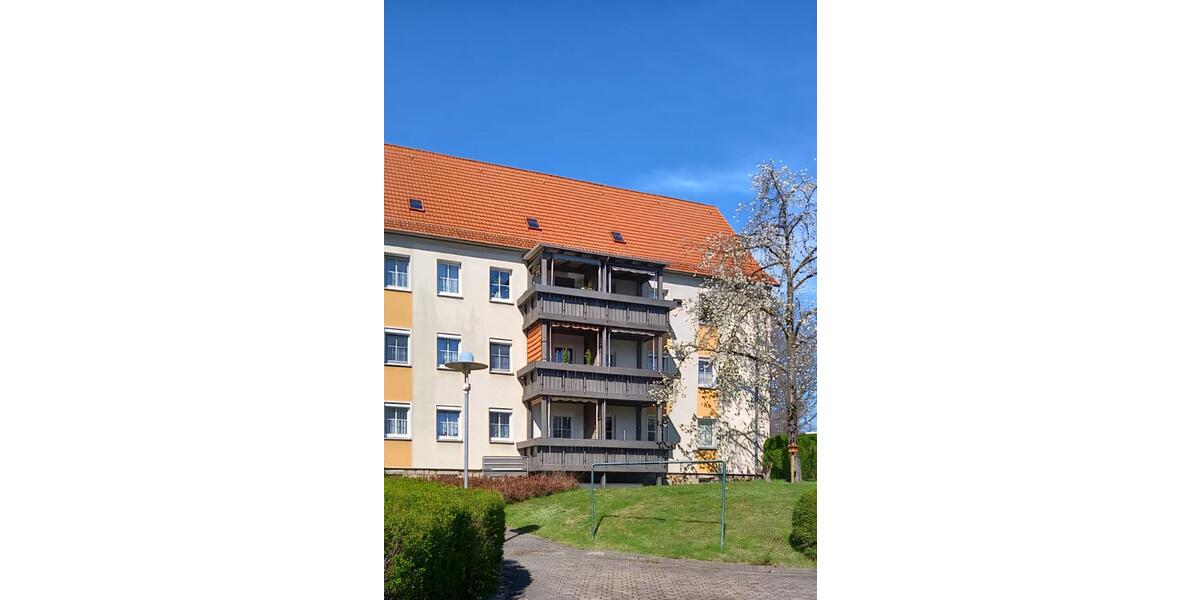 Etagenwohnung Glauchau - 3 Zimmer, 64 m&sup2;, 70.000&euro; | Angebot:26194755