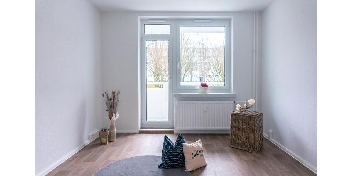 Etagenwohnung Chemnitz Adelsberg - 3 Zimmer, 70 m&sup2;, 415&euro; | Angebot:26682570