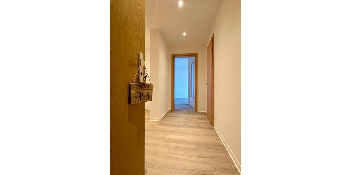 Etagenwohnung Chemnitz Helbersdorf - 4 Zimmer, 91 m&sup2;, 850&euro; | Angebot:25384416