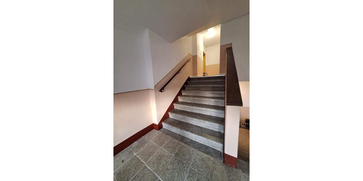 Etagenwohnung Chemnitz Zentrum - 3 Zimmer, 81 m&sup2;, 490&euro; | Angebot:26555478