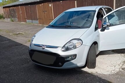 Fiat Punto 23.800 km 6.500 &euro; Hartha 04746