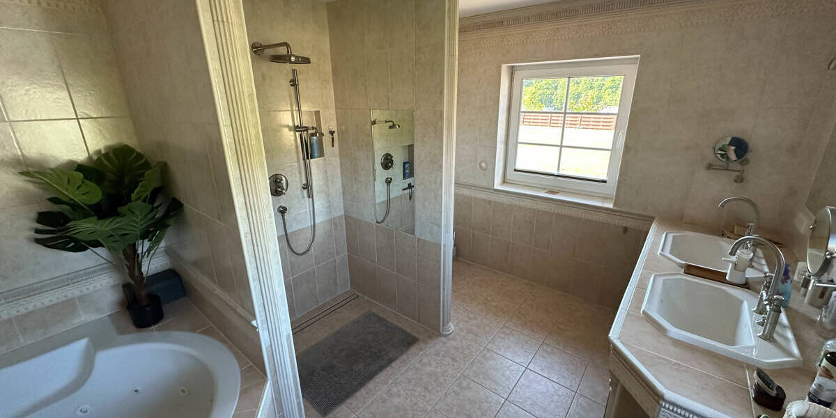 Einfamilienhaus Chemnitz / Einsiedel Einsiedel - 4 Zimmer, 158 m&sup2;, 749.000&euro; | Angebot:25744606