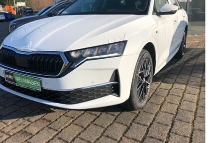 Skoda Octavia 9.500 km 34.950 &euro; Glauchau/ Sachsen 08371