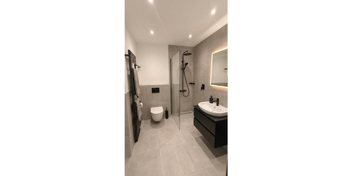 Etagenwohnung Glauchau - 2 Zimmer, 53 m&sup2;, 69.900&euro; | Angebot:26538154