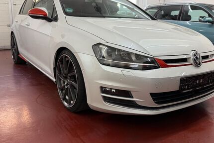 VW Golf 157.129 km 12.300 &euro; Chemnitz 09113