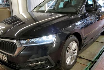 Skoda Octavia 94.000 km 19.900 &euro; Annaberg-Buchholz 09456