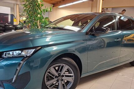 Peugeot 308 26.600 km 21.990 &euro; Altmittweida 09648