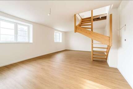 Wohnung zum Mieten in Chemnitz 1.380 € 145 m² 5 zimmer