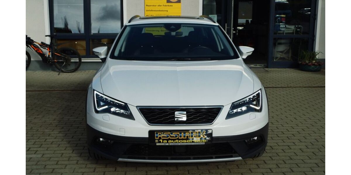 Seat Leon 57.900 km 23.900 &euro; Großolbersdorf 09432