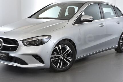 Mercedes-Benz B 180 14.900 km 33.250 € Chemnitz 09120