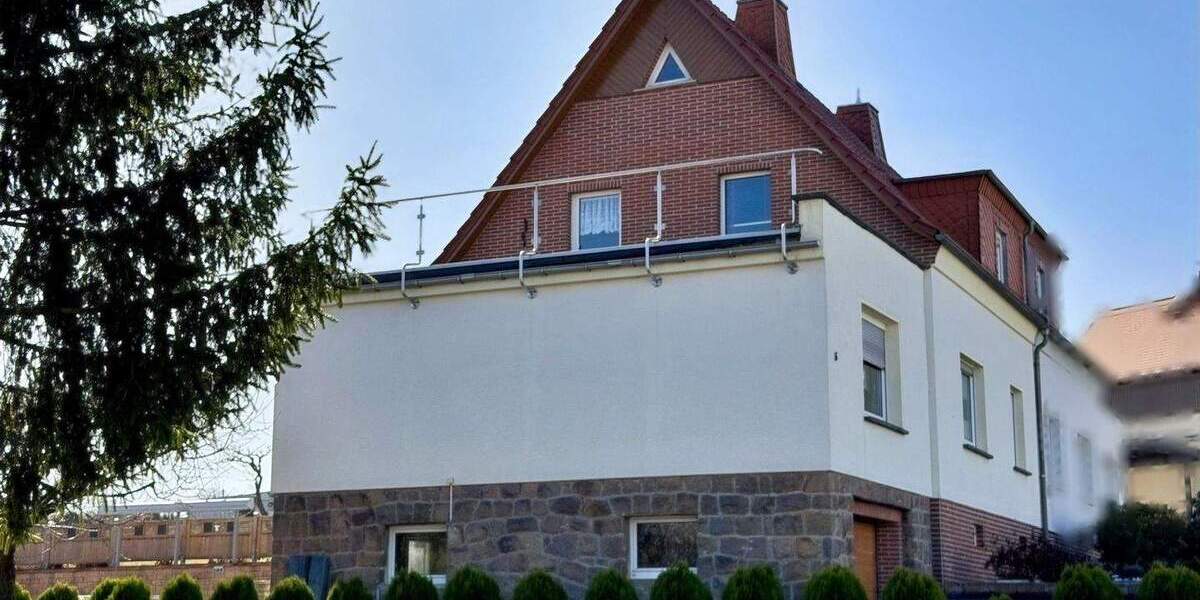 Doppelhaushälfte Penig - 5 Zimmer, 115 m&sup2;, 250.000&euro; | Angebot:25737174