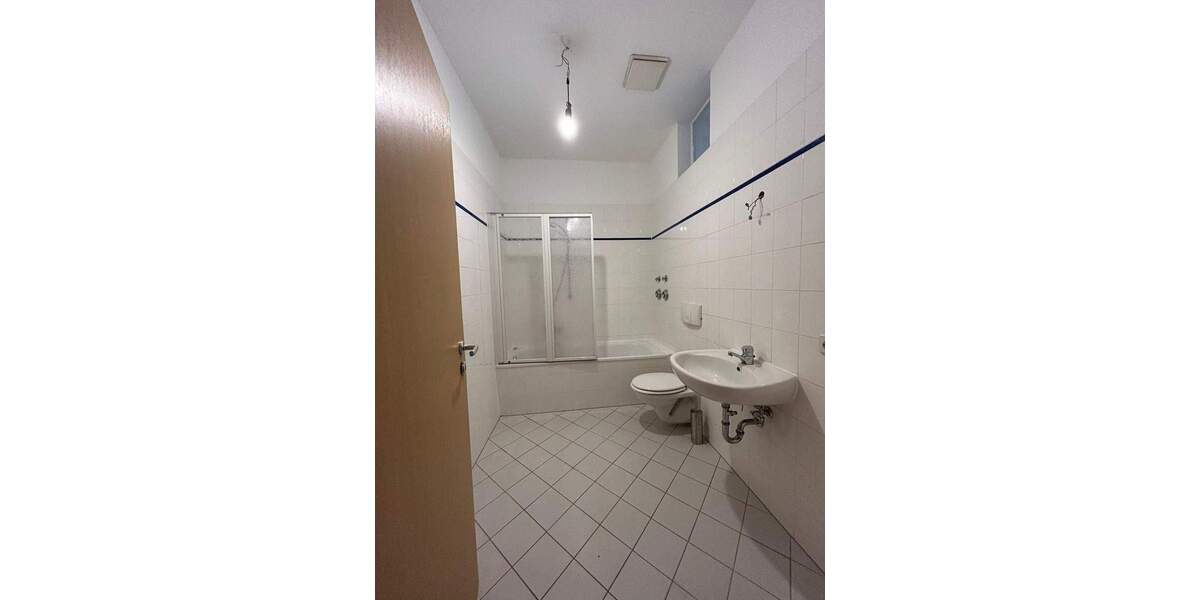 Zimmer Chemnitz Altchemnitz - 3 Zimmer, 76 m&sup2;, 385&euro; | Angebot:26290775