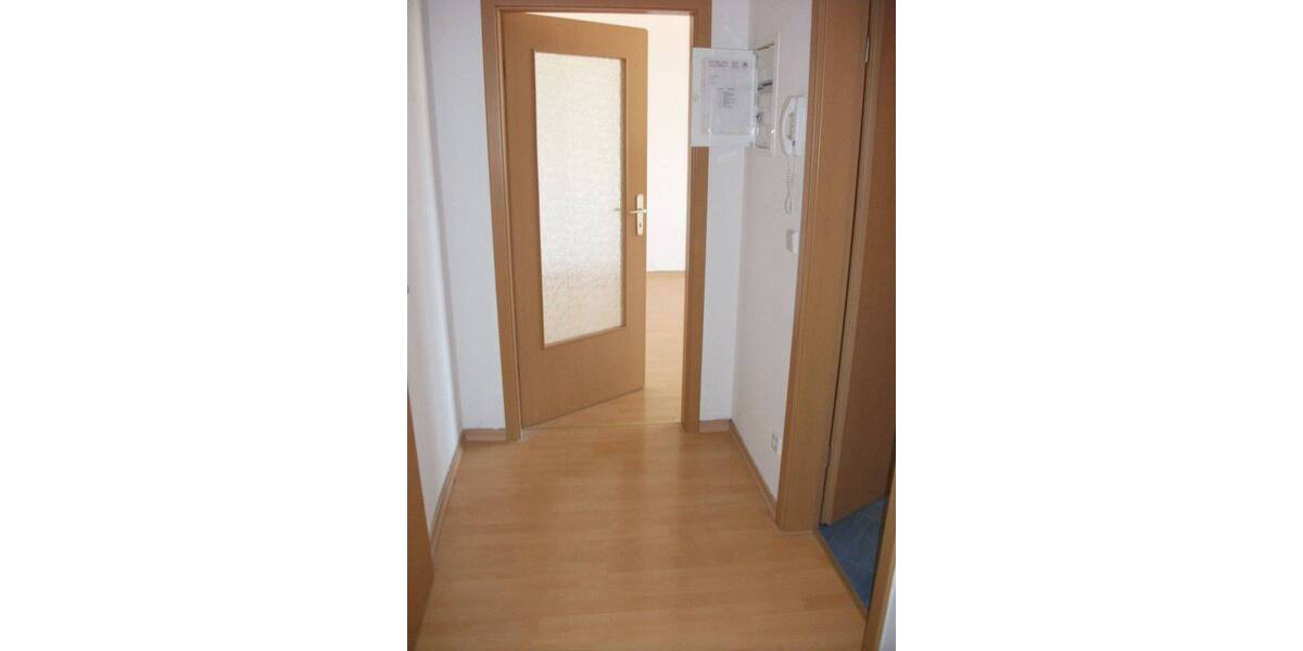 Etagenwohnung Chemnitz Schloßchemnitz - 3 Zimmer, 65 m&sup2;, 366&euro; | Angebot:26345545
