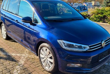 VW Touran 258.741 km 12.890 &euro; Rossau 09661