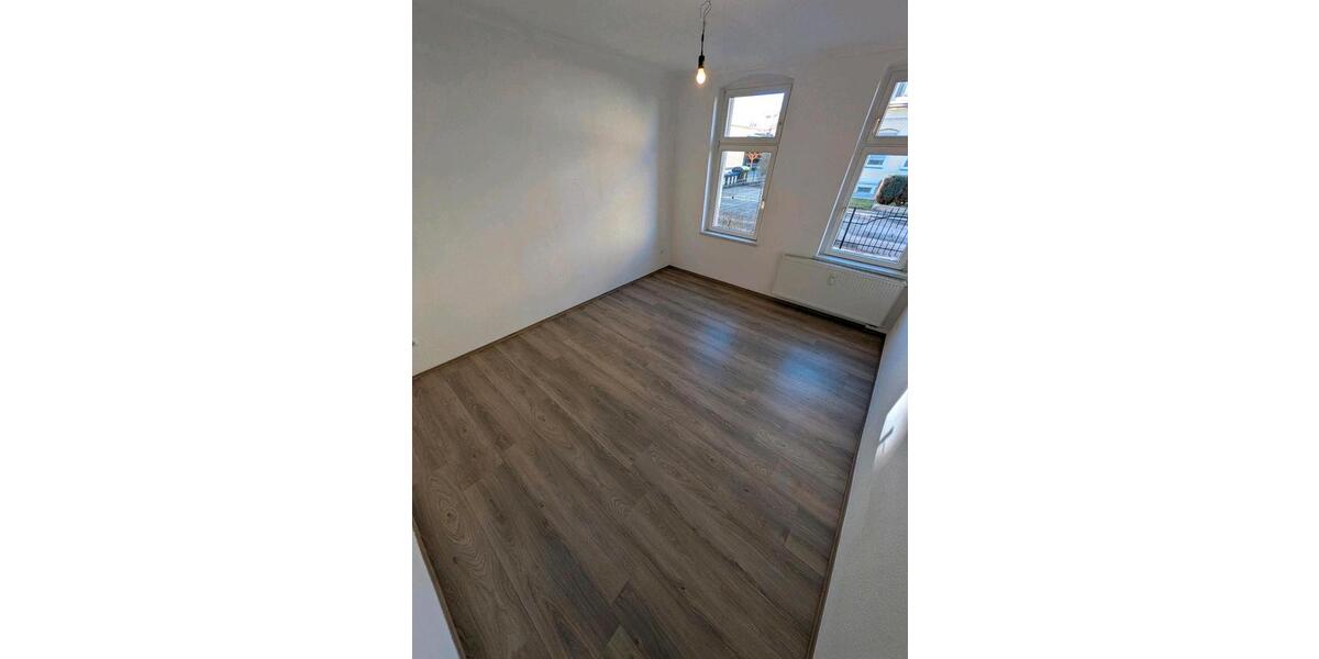 Erdgeschoßwohnung Chemnitz Altchemnitz - 3.5 Zimmer, 94 m&sup2;, 720&euro; | Angebot:26235570