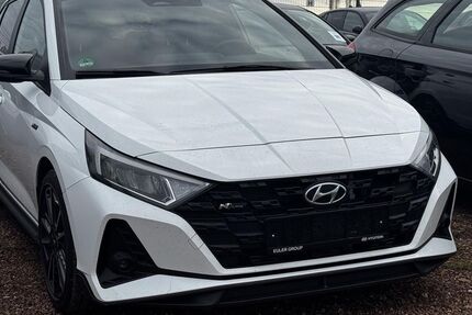 Hyundai i20 16.829 km 19.999 € Oberlungwitz 09353