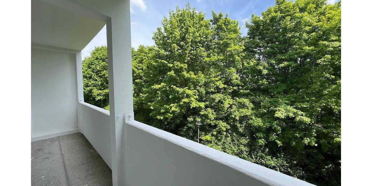 Etagenwohnung Chemnitz Yorckgebiet - 4 Zimmer, 71 m&sup2;, 410&euro; | Angebot:26929939