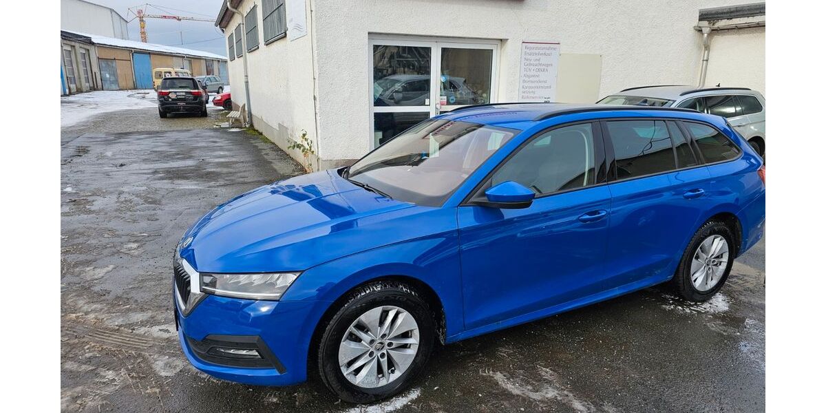 Skoda Octavia 50.000 km 27.999 &euro; Drebach OT Venusberg 09430