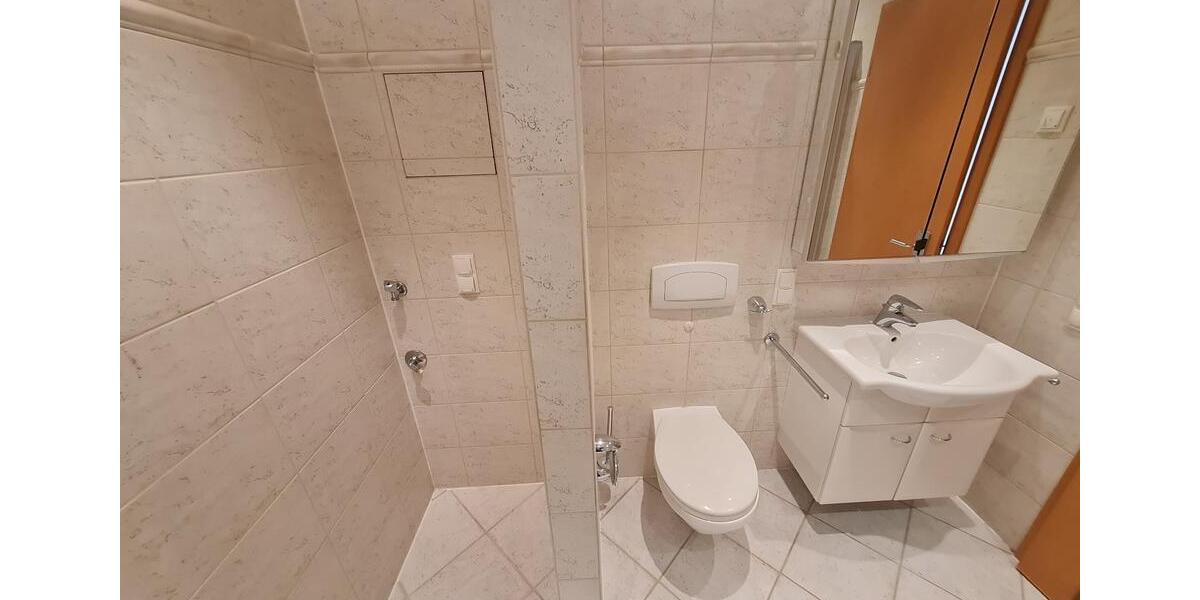 Einfamilienhaus Burgstädt - 3 Zimmer, 101 m&sup2;, 890&euro; | Angebot:26649295