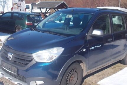 Dacia Lodgy 147.154 km 4.995 &euro; Waldheim 04736