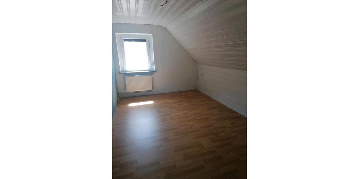 Einfamilienhaus Hainichen - 4 Zimmer, 90 m&sup2;, 189.950&euro; | Angebot:26820134