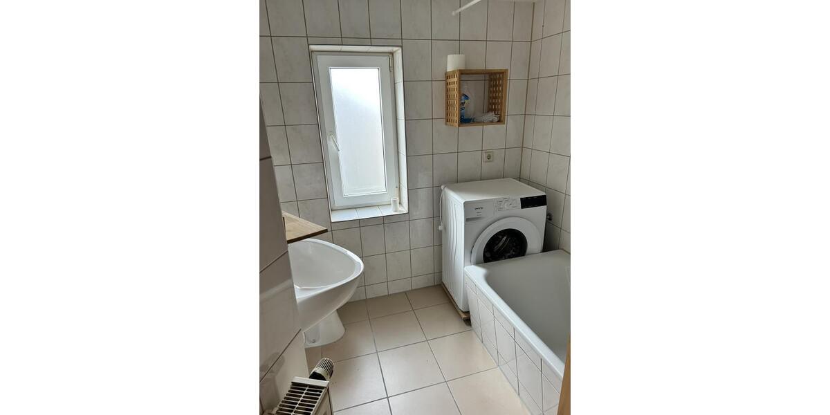 Etagenwohnung Mittweida - 1 Zimmer, 31 m&sup2;, 245&euro; | Angebot:26635772