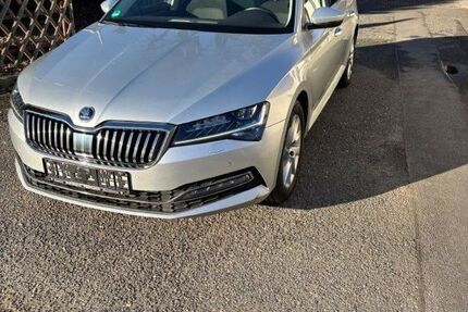 Skoda Superb 185.000 km 17.999 &euro; Chemnitz 09120