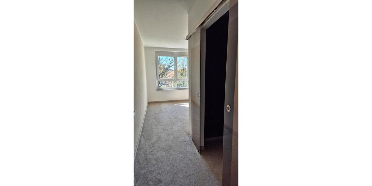 Etagenwohnung Chemnitz Kapellenberg - 4 Zimmer, 96 m&sup2;, 315.000&euro; | Angebot:26384481