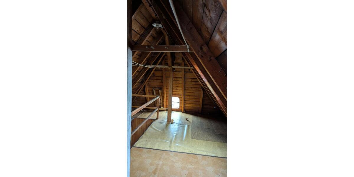 Doppelhaushälfte Zschopau - 12 Zimmer, 171 m&sup2;, 173.000&euro; | Angebot:26348312