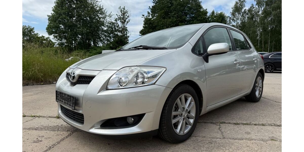 Toyota Auris 69.000 km 6.499 € Chemnitz 09114