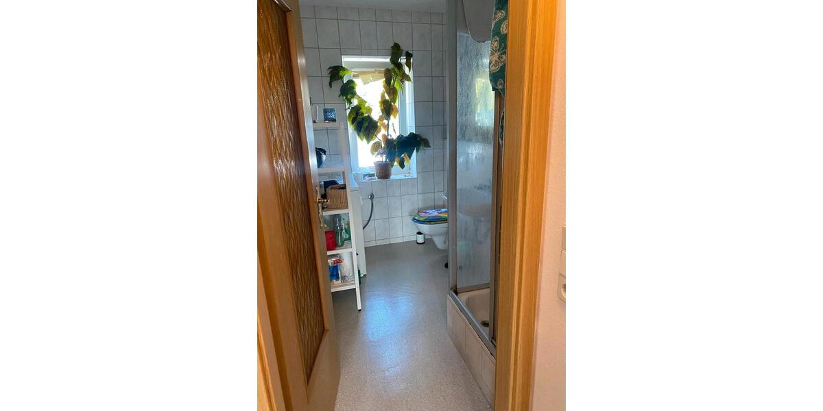 Dachgeschoßwohnung Hohenstein-Ernstthal Ernstthal - 2 Zimmer, 45 m&sup2;, 345&euro; | Angebot:26552209