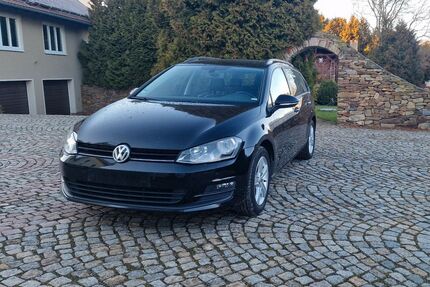 VW Golf 171.500 km 8.899 &euro; Siebenlehn Großschirma 09603