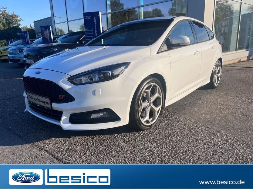 Ford Focus 70.857 km 16.480 € Glauchau 08371