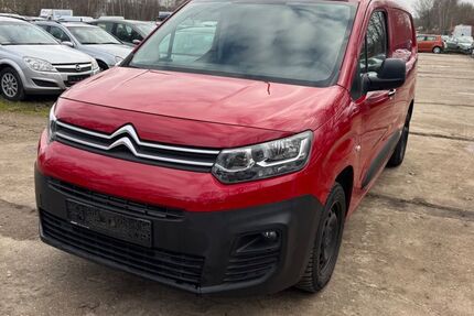 Citroen Berlingo 51.034 km 11.999 &euro; Chemnitz 09114