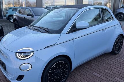 Fiat 500e 38.300 km 20.490 € Chemnitz 09130