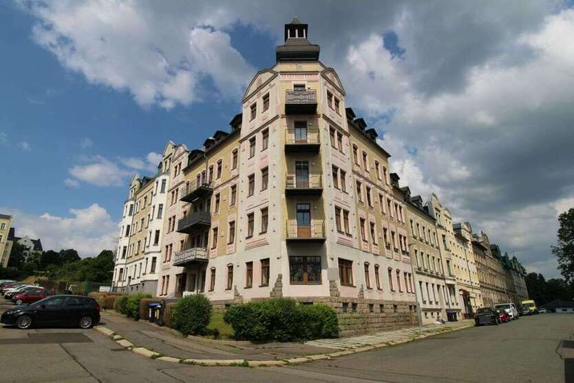 Wohnung zum Kaufen in Chemnitz 65.000 € 80.14 m² 3 zimmer