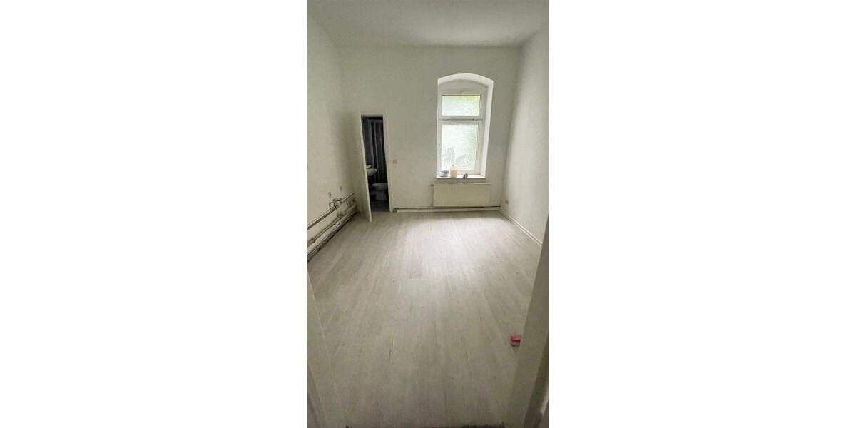Etagenwohnung Chemnitz Ebersdorf - 3 Zimmer, 60 m&sup2;, 300&euro; | Angebot:25707436