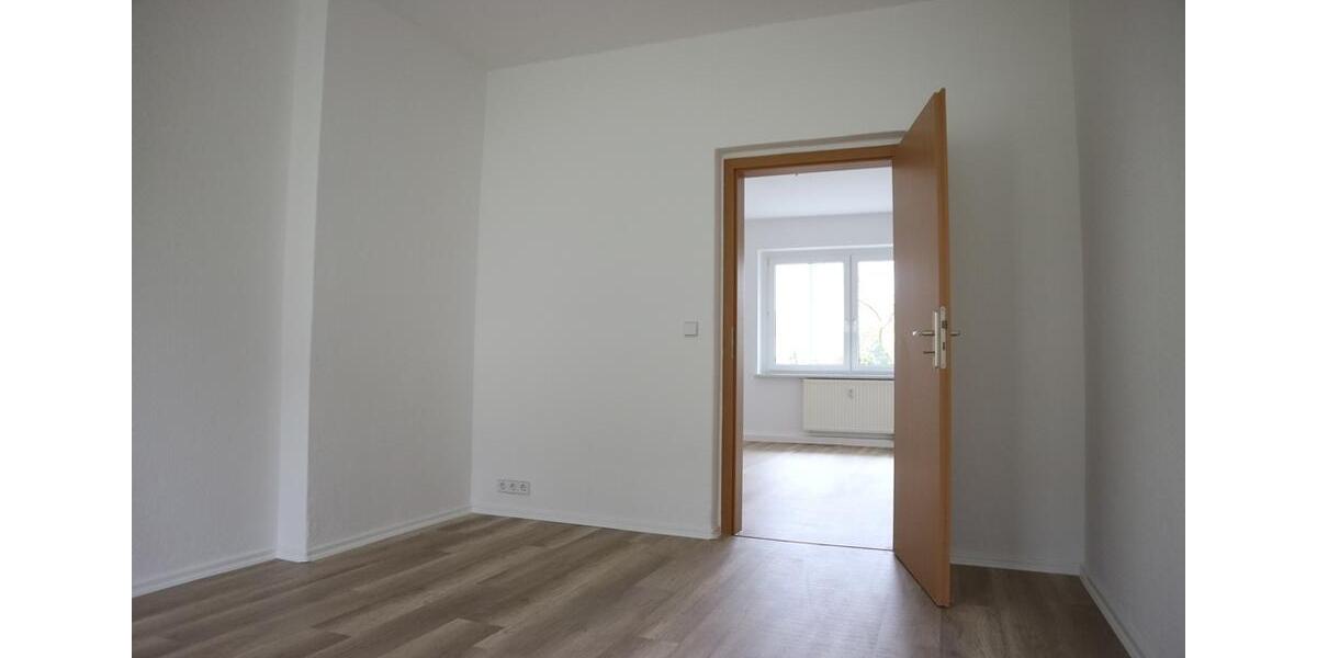 Erdgeschoßwohnung Chemnitz Borna-Heinersdorf - 2 Zimmer, 50 m&sup2;, 290&euro; | Angebot:25974096