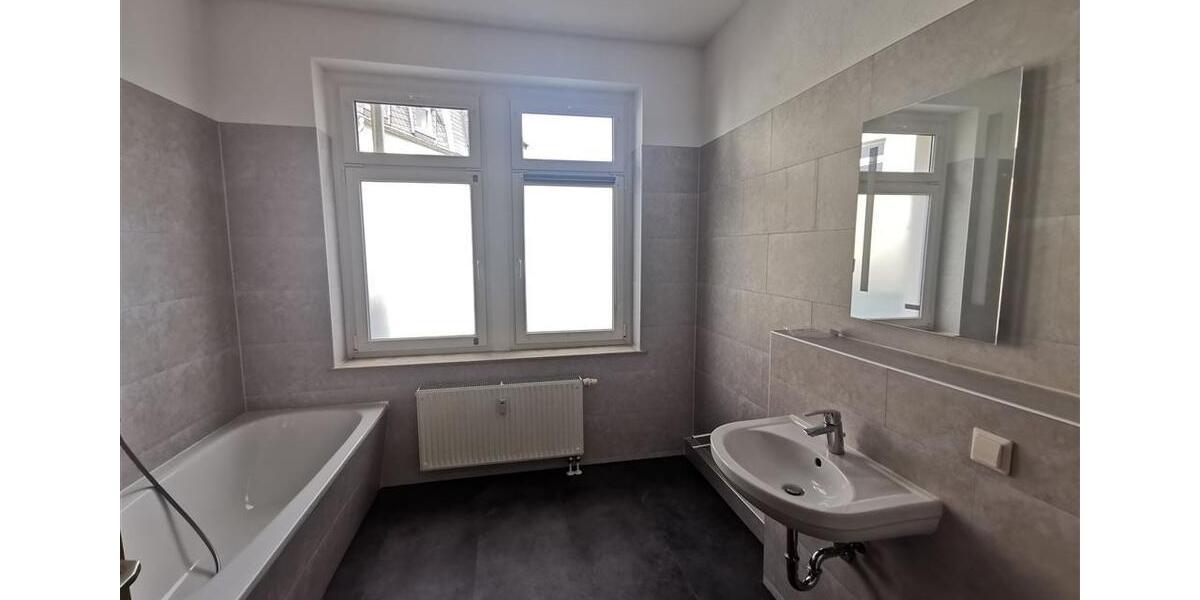 Etagenwohnung Chemnitz Ebersdorf - 2 Zimmer, 71 m&sup2;, 400&euro; | Angebot:26252663