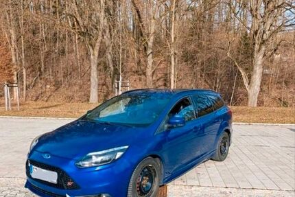 Ford Focus 199.060 km 12.000 &euro; Thalheim 09380