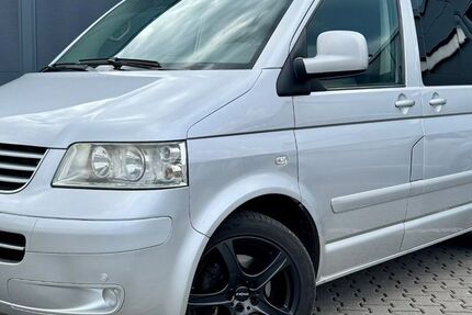 VW T5 Transporter 221.950 km 14.950 &euro; Oelsnitz 09376
