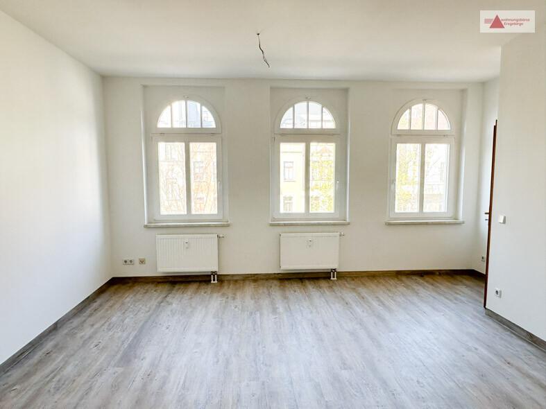 Etagenwohnung Chemnitz Kapellenberg - 1 Zimmer, 40 m&sup2;, 260&euro; | Angebot:26347840