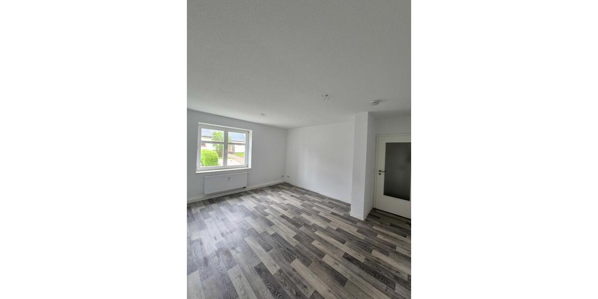 Erdgeschoßwohnung Chemnitz Klaffenbach - 2 Zimmer, 52 m&sup2;, 326&euro; | Angebot:26161465