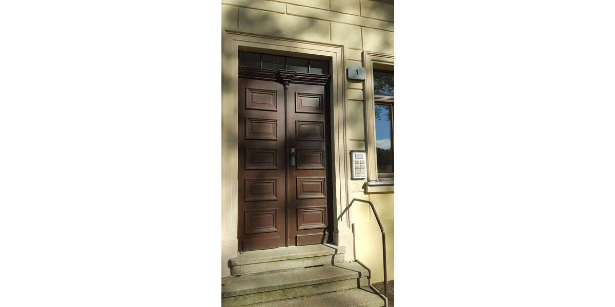 1,5-Raumwhg. mit EBK und Stpl. in historischem Villenviertel, Leerstehend. 1 zimmer