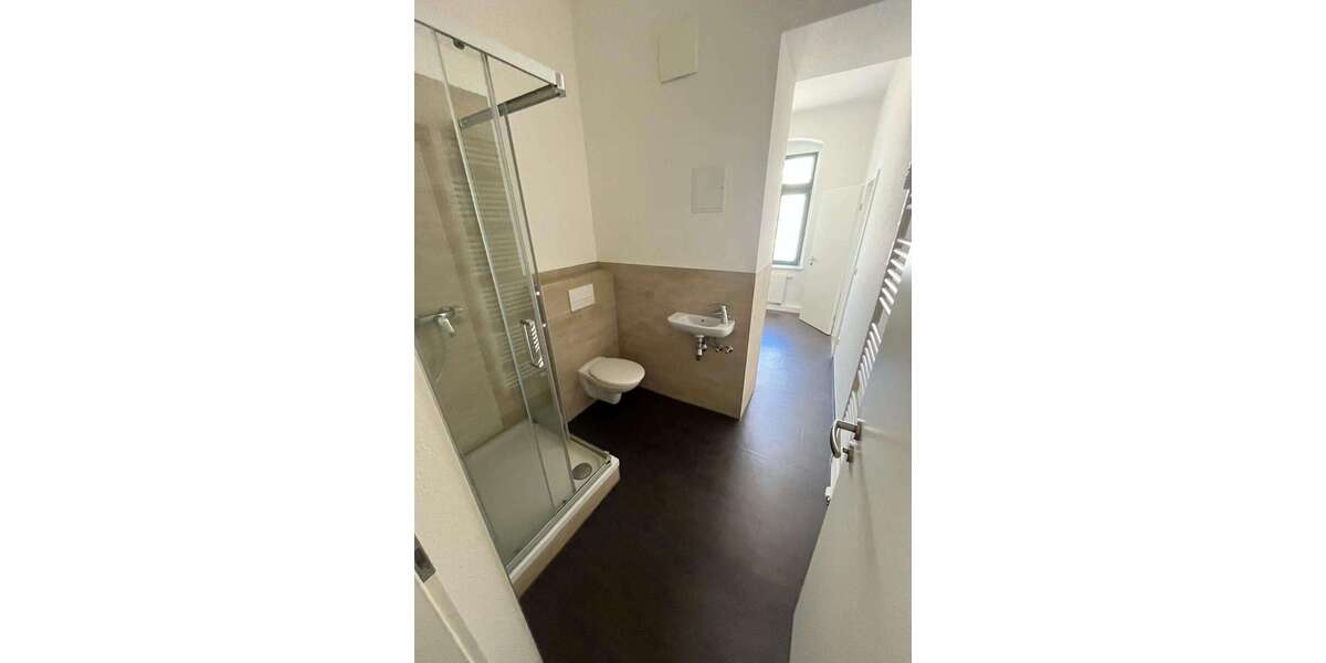 Wohnung zum Mieten in Chemnitz 615 € 94 m² 4 zimmer